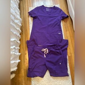 Figs Purple Scrub Set